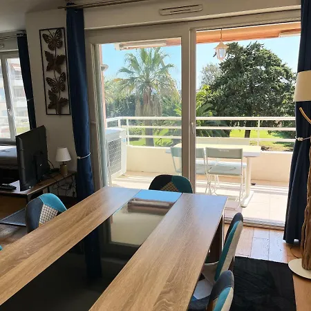 Appartement 84m² Avec 2 Parkings Privatifs Villeneuve-Loubet